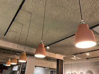 Barmeubel met hanglampen - afbeelding 3 van  12