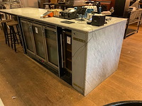 Barmeubel met hanglampen - afbeelding 8 van  12