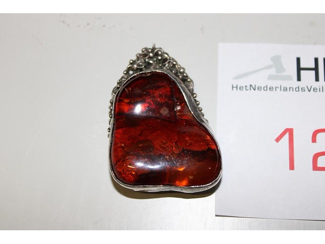 Barnsteen in zilveren hanger. afmeting 4 x 6 cm. - afbeelding 1 van  3