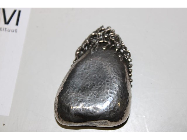 Barnsteen in zilveren hanger. afmeting 4 x 6 cm. - afbeelding 3 van  3