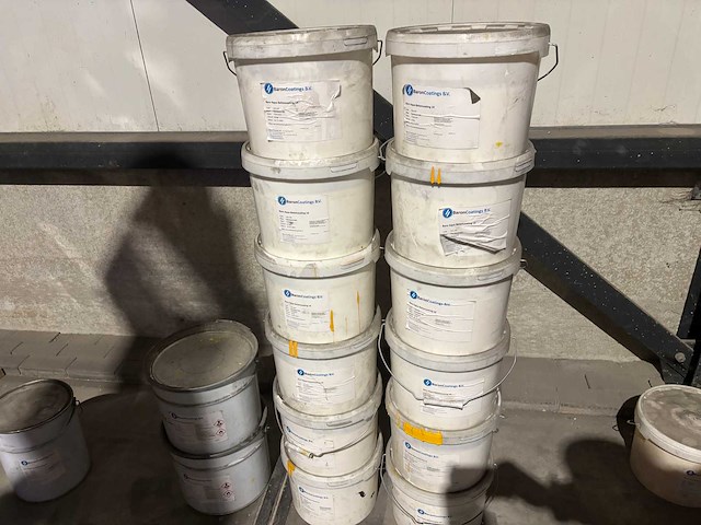 Baroncoatings - betoncoating (wegenverf) wit (14x) - afbeelding 1 van  4