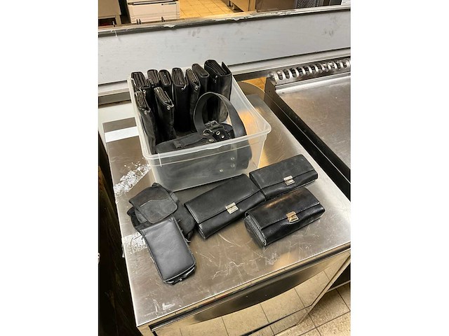 Barportomonees en tasjes (21x) - afbeelding 1 van  1