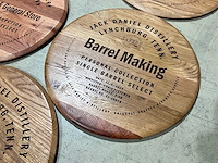 Barrel head x 7 en decanter set - afbeelding 4 van  7