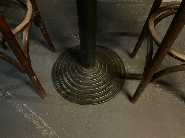 Barset | tafel + krukken - afbeelding 6 van  14