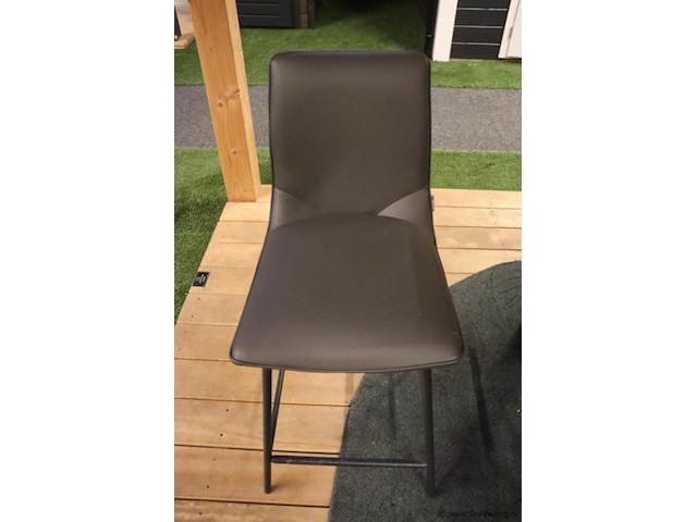 Bartafel (130x90x92cm) incl. 4 barstoelen - afbeelding 4 van  8