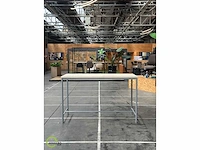 Bartafel 80 x 80 x 110 cm; bladdikte 4 cm