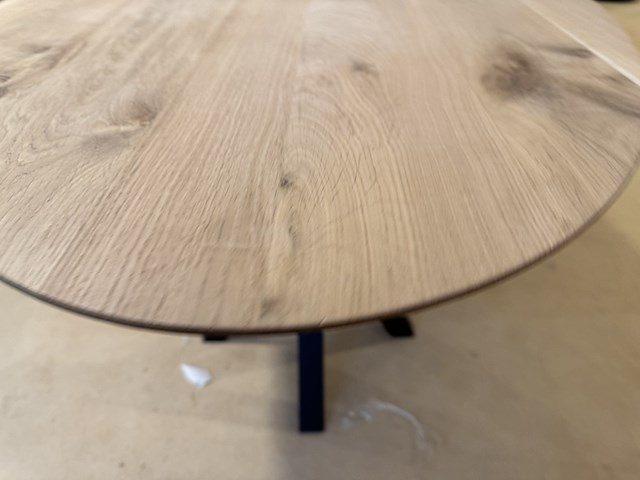 Bartafel, eiken, zwart metalen spinpoot - afbeelding 4 van  4