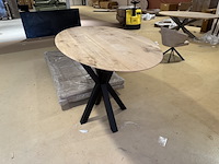 Bartafel, eiken, zwart metalen spinpoot - afbeelding 2 van  3