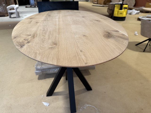 Bartafel, eiken, zwart metalen spinpoot - afbeelding 3 van  3