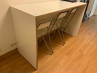 Bartafel en krukken - afbeelding 9 van  9