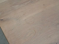 Bartafel met 4 krukken - afbeelding 5 van  7