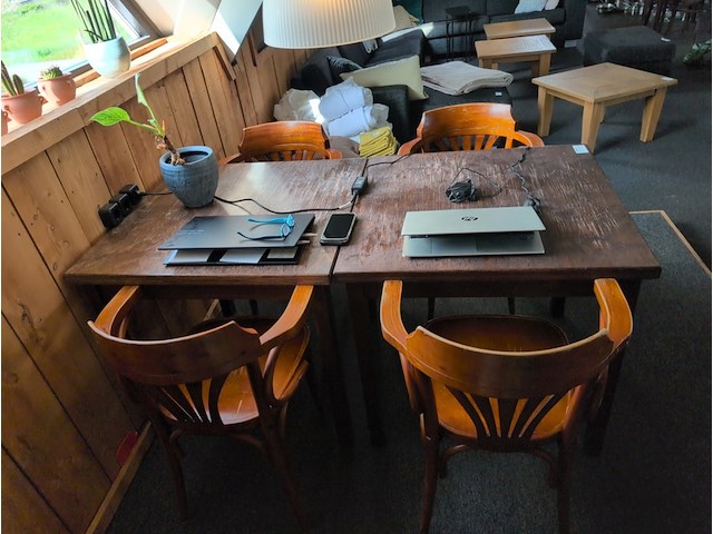 Bartafel met 4x barstoel - afbeelding 2 van  5