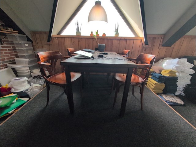 Bartafel met 4x barstoel - afbeelding 5 van  5