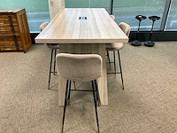 Bartafel met barkrukken - afbeelding 3 van  9