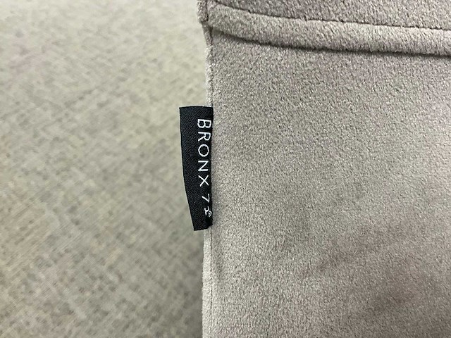 Bartafel met barkrukken - afbeelding 9 van  9