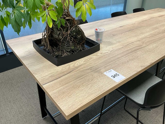 Bartafel met barstoelen - afbeelding 2 van  9