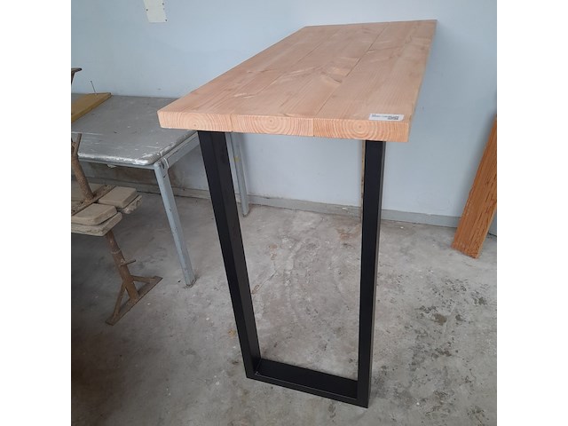 Bartafel met metalen tafelpoten, 130 x 60 x 110 cm hoog - afbeelding 1 van  3