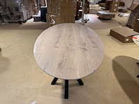 Bartafel, naturel eikenhout, zwart metalen poot - afbeelding 4 van  5