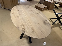 Bartafel, naturel eikenhout, zwart metalen poot - afbeelding 4 van  4