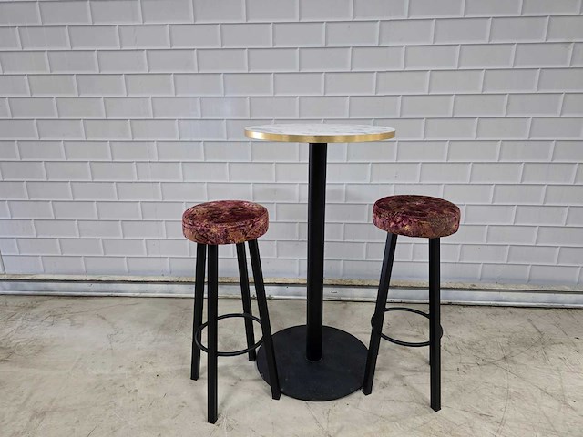 Bartafel set bestaande uit 1 tafel en 2 krukken - afbeelding 4 van  5