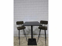 Bartafel set bestaande uit 1 tafel en 2 krukken - afbeelding 3 van  7