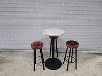 Bartafel set bestaande uit 1 tafel en 3 krukken - afbeelding 2 van  7