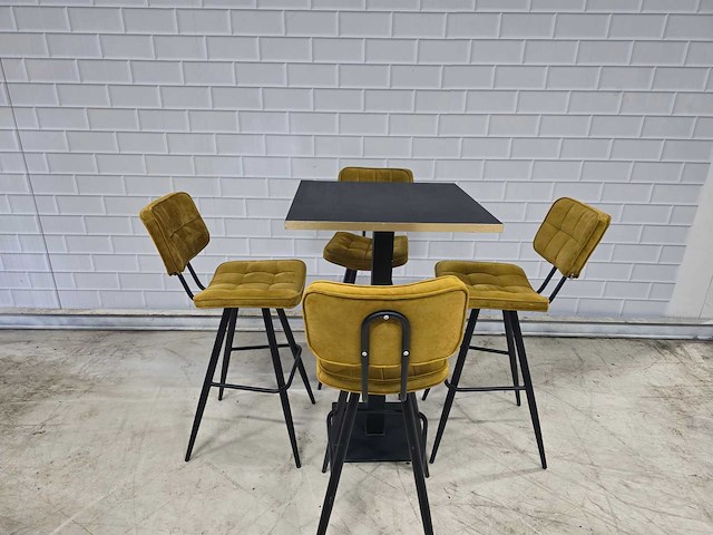 Bartafel set bestaande uit 1 tafel en 4 krukken - afbeelding 1 van  10