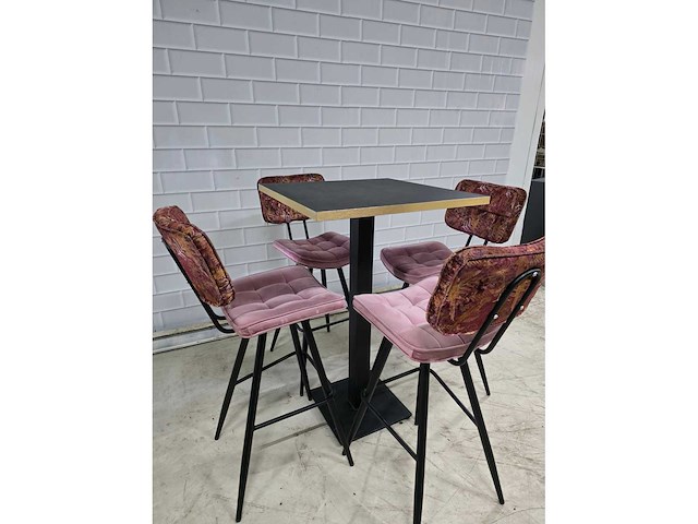 Bartafel set bestaande uit 1 tafel en 4 krukken - afbeelding 3 van  10