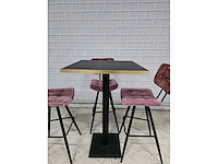 Bartafel set bestaande uit 1 tafel en 4 krukken - afbeelding 10 van  10