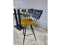Bartafel set bestaande uit 1 tafel en 6 krukken - afbeelding 11 van  12