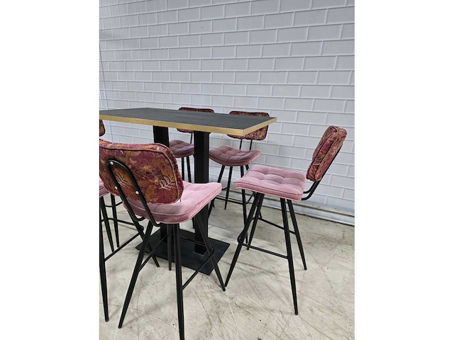 Bartafel set bestaande uit 1 tafel en 6 krukken - afbeelding 8 van  13
