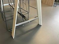 Bartafel - afbeelding 6 van  7