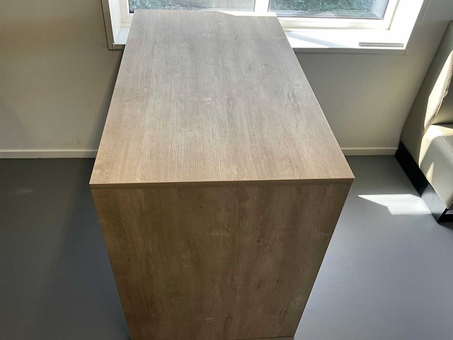 Bartafel - afbeelding 7 van  7