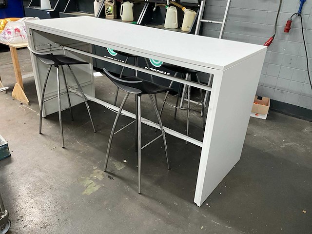 Bartafel - afbeelding 1 van  6
