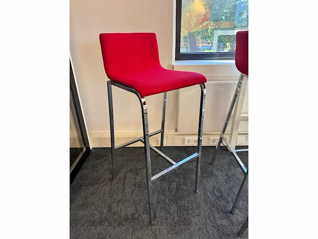 Bartafelset - bestaande uit 6 krukken & bartafel 180x60x110cm - afbeelding 5 van  6