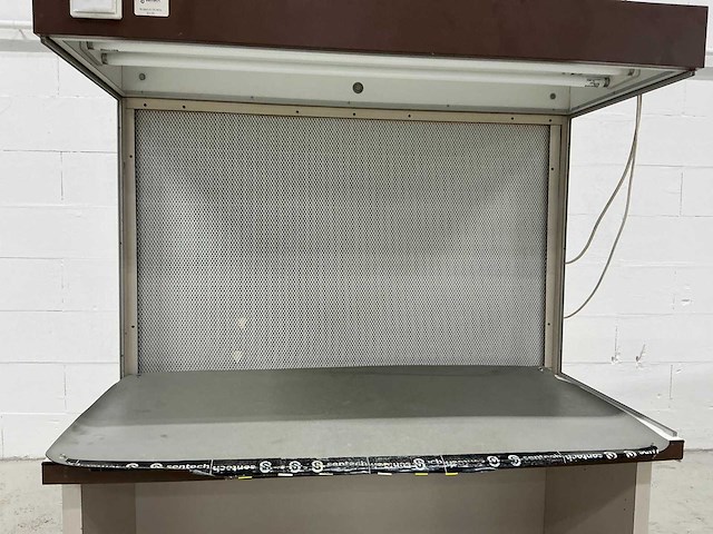 Basan croosflow kast i2c7 laboratoriummeubilair - afbeelding 2 van  5
