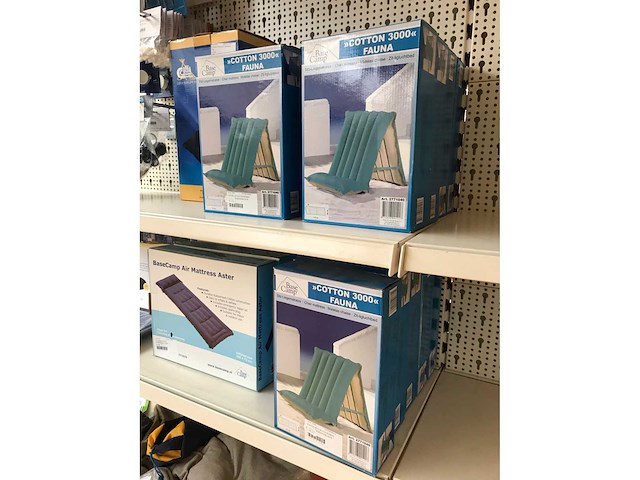 Basecamp partij luchtbedden en divers - afbeelding 4 van  5