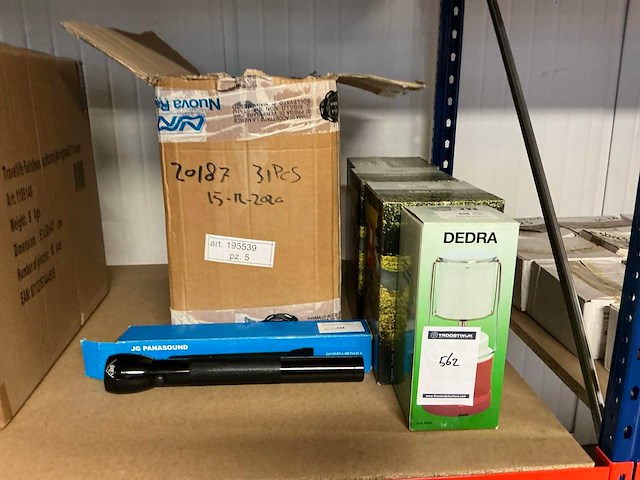 Basecamp zaklamp (80x) - afbeelding 2 van  6