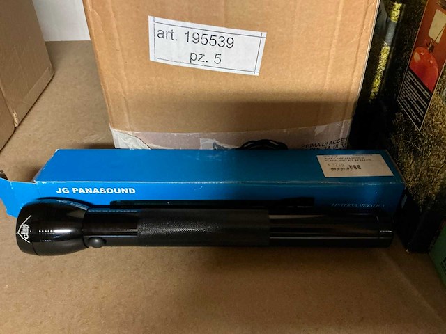 Basecamp zaklamp (80x) - afbeelding 3 van  6