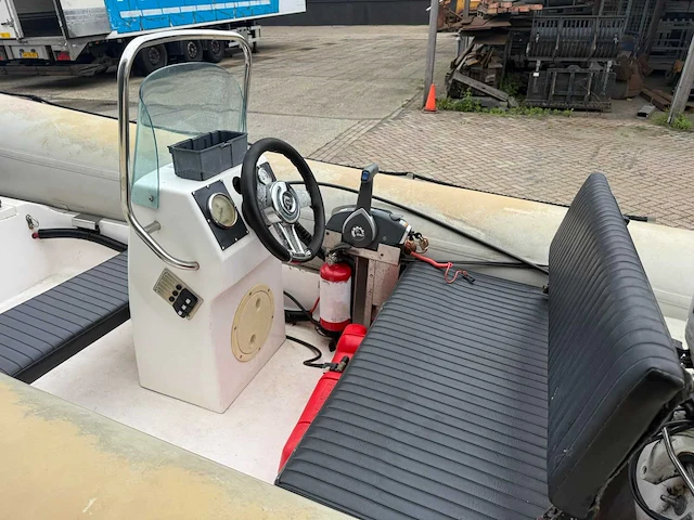 Basemarine rib boot met trailer - afbeelding 29 van  35
