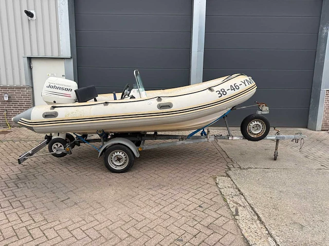 Basemarine rib boot met trailer - afbeelding 34 van  35