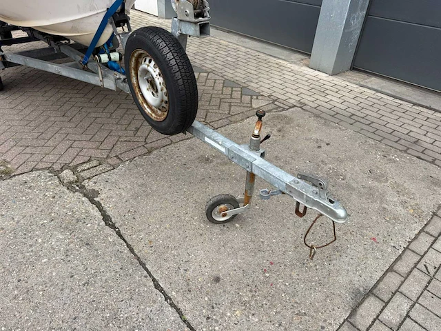 Basemarine rib boot met trailer - afbeelding 14 van  35