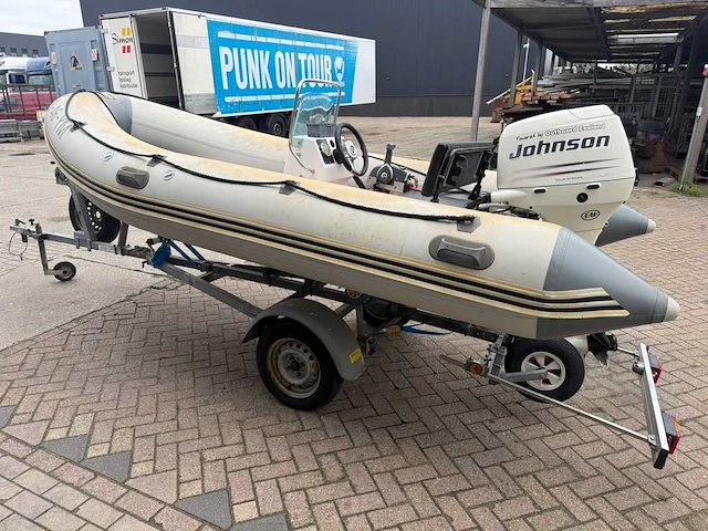 Basemarine rib boot met trailer - afbeelding 22 van  35