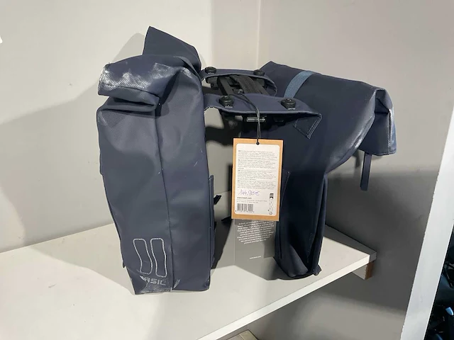 Basil brooklyn fietstas 41ltr - afbeelding 4 van  4