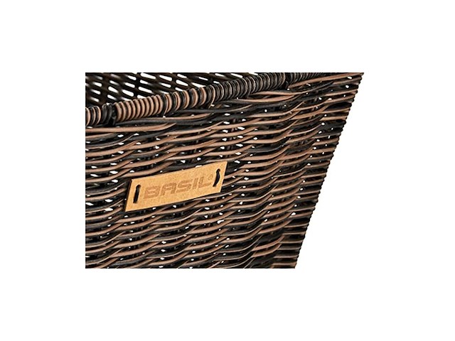 Basil cento rattan look mik 22 liter achtermand bruin - afbeelding 3 van  3