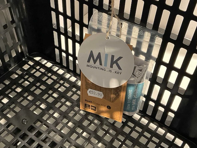 Basil crate milk l fietskrat - afbeelding 2 van  3
