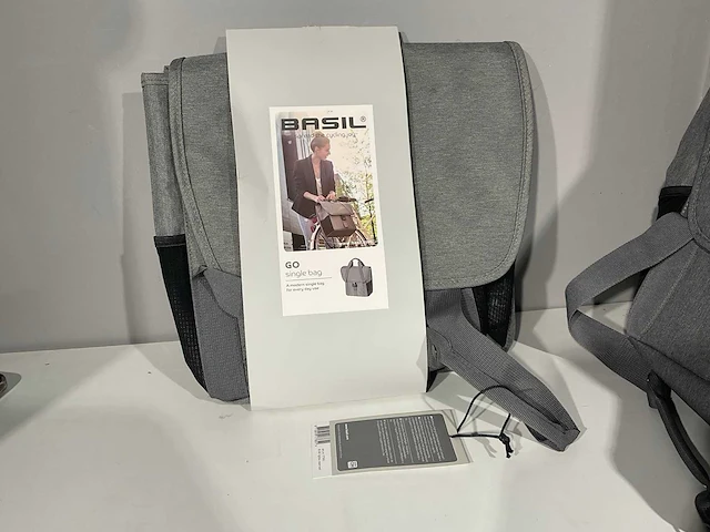 Basil go fietstas 16ltr - afbeelding 1 van  1