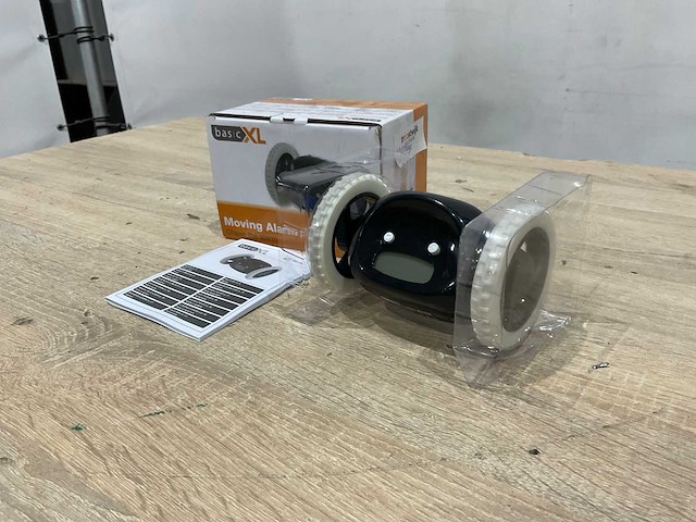 Basisxl alarm klok rijdende wekker - afbeelding 1 van  6