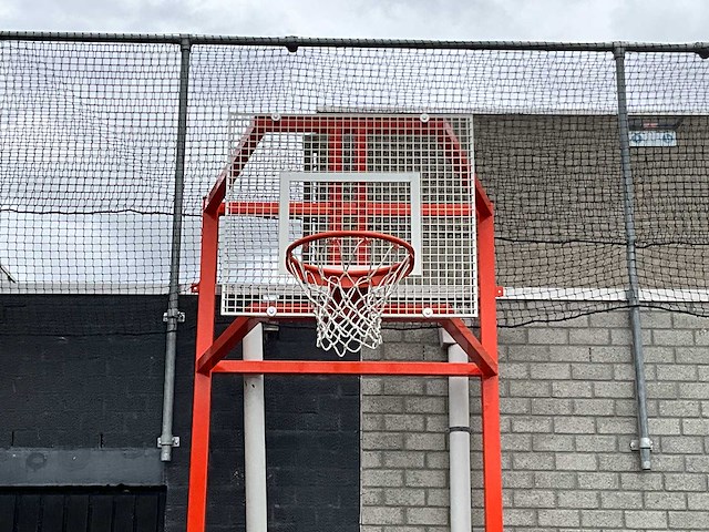 Basketbalinstallatie (2x) - afbeelding 3 van  6
