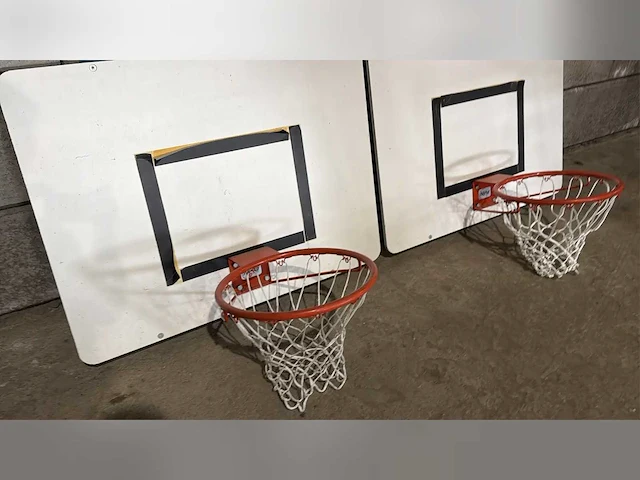 Basketbalinstallatie (2x) - afbeelding 2 van  7